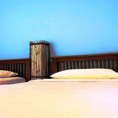 Smile House Guesthouse Чиангмай Экстерьер фото